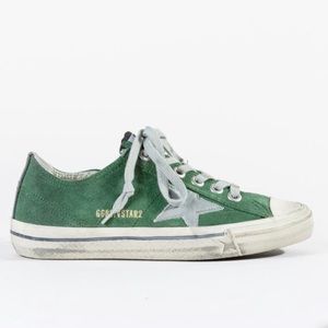 Golden goose deluxe v-star sneakers